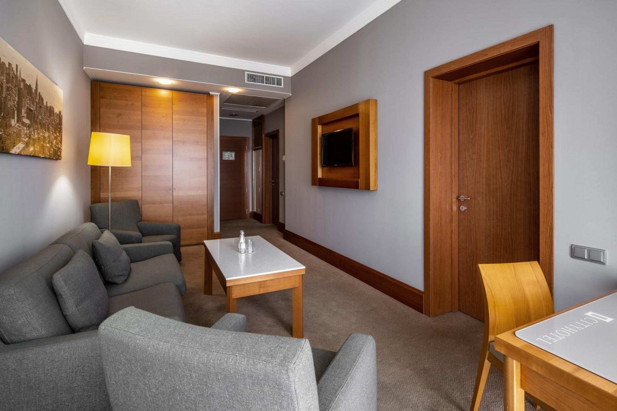 Cityhotel Kiev Rom bilde