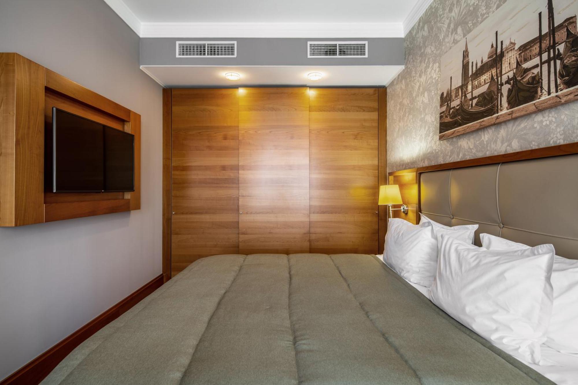 Cityhotel Kiev Rom bilde